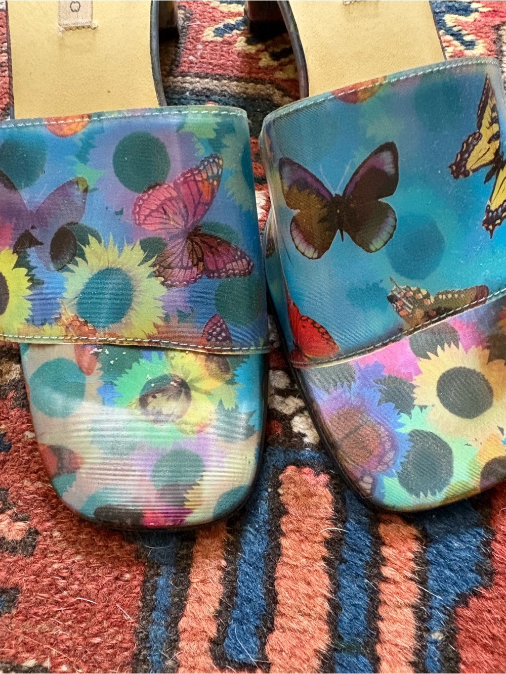 Ann Marino Hologram Blue sunflower Floral & monarch Butterfly Slide Sandals 9 - Picture 6 of 8